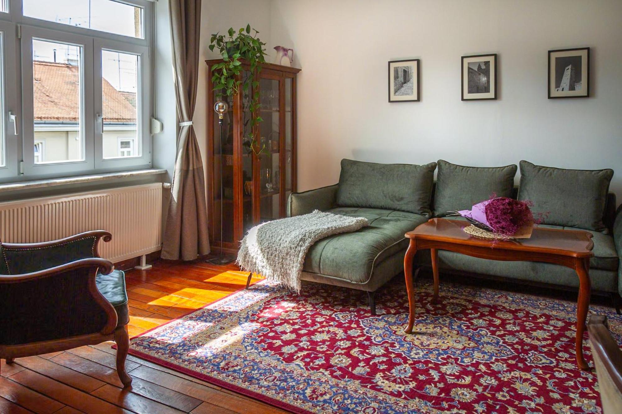 Chic Antique Dana - Zagreb Center-View Apartment ภายนอก รูปภาพ